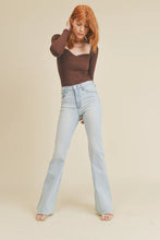 Load image into Gallery viewer, hirise cut flare jean
