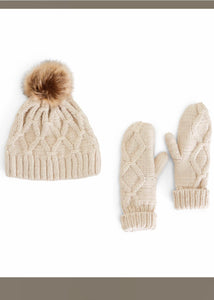 cable knit lined pom hat