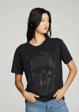 Load image into Gallery viewer, women oversized sparkle skull tee
