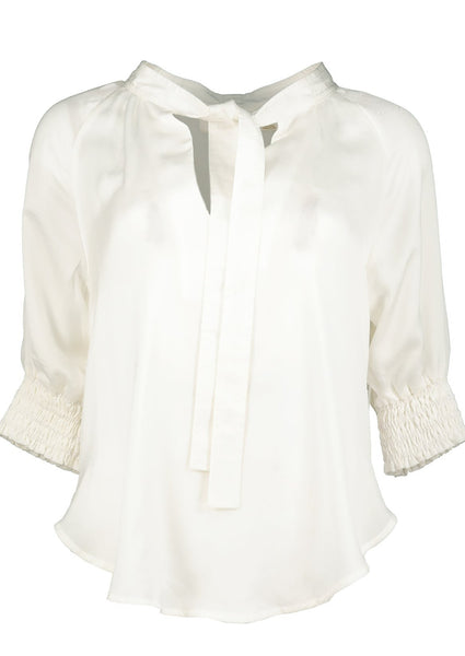 1/2 smock sleeve blouse