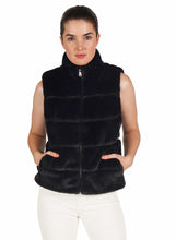 Load image into Gallery viewer, faux fur inset trim vest
