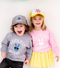 Load image into Gallery viewer, girls cutest bunny sweatshirt
