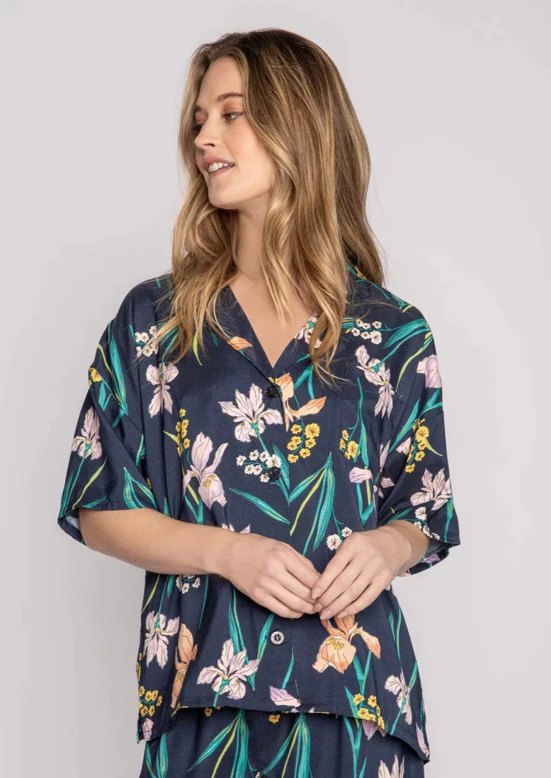 short sleeve button lily lounge top