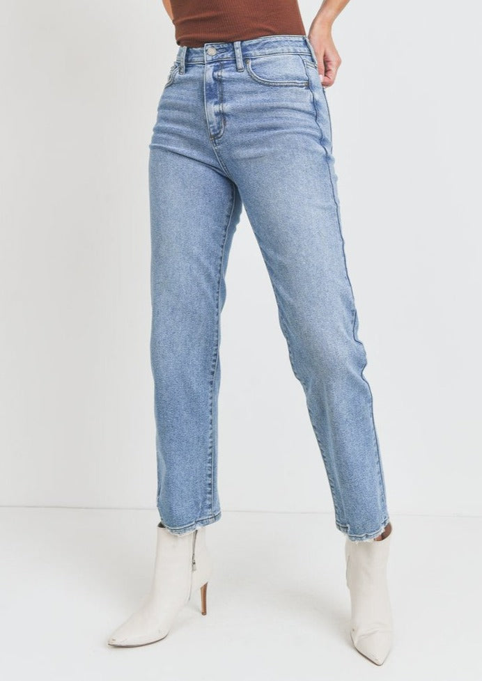 women straight leg jeans 