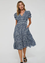 Load image into Gallery viewer, floral short sleeve midi dress
