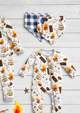 Load image into Gallery viewer, baby smore bib &amp; spoon set
