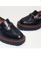 Load image into Gallery viewer, leather lug sole loafer
