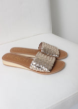 Load image into Gallery viewer, woven slide sandal
