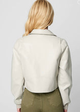 Load image into Gallery viewer, vegan leather pocket short jacket
