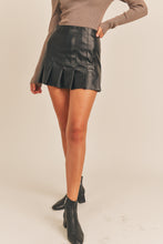 Load image into Gallery viewer, vegan leather mini pleat skirt
