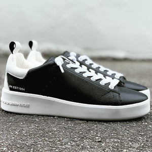 laceup leather sneaker