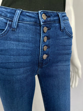 Load image into Gallery viewer, button hirise skinny jean 813
