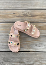 Load image into Gallery viewer, women stud 2 band slide sandal
