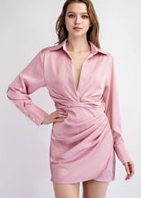 Load image into Gallery viewer, women satin long sleeve collar dress
