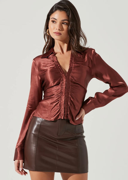 hook & eye collar blouse