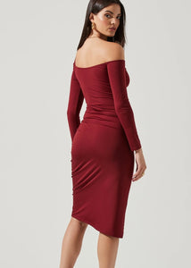 long sleeve ruched jersey dress