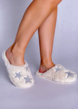 Load image into Gallery viewer, womens cozy star slipper
