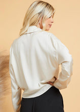 Load image into Gallery viewer, button down tie front shirt
