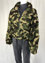 Load image into Gallery viewer, camo sherpa zip bomber
