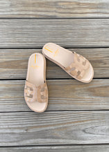 Load image into Gallery viewer, patent footbed slide sandal
