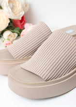 Load image into Gallery viewer, knit wedge slide sandal
