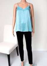 Load image into Gallery viewer, v neck satin cami
