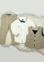 Load image into Gallery viewer, boys linen vest
