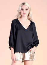 Load image into Gallery viewer, vnk 3/4 slv hammered blouse
