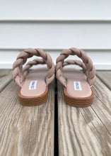Load image into Gallery viewer, 2 braided strap flat sandal
