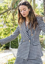 Load image into Gallery viewer, womens check tweed blazer
