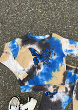 Load image into Gallery viewer, girls cozy tie dye &amp; butterfly top
