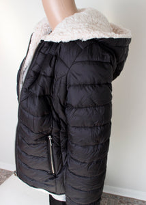 reversible cozy hooded quilt jacket