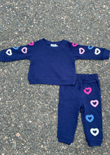 Load image into Gallery viewer, girls 2 piece jogger set - hearts
