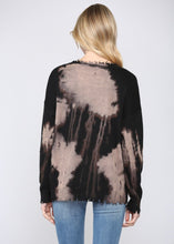 Load image into Gallery viewer, distressed pull over sweater
