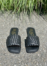 Load image into Gallery viewer, woven sandal
