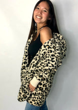Load image into Gallery viewer, cozy hoodie bear jacket-leopard

