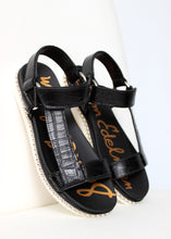 Load image into Gallery viewer, embossed sandal studded sole
