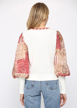 Load image into Gallery viewer, print woven sleeve sweater
