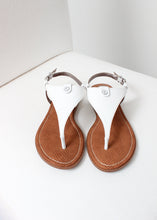 Load image into Gallery viewer, leather thong sandal
