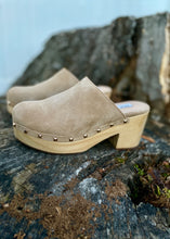 Load image into Gallery viewer, suede stud clog
