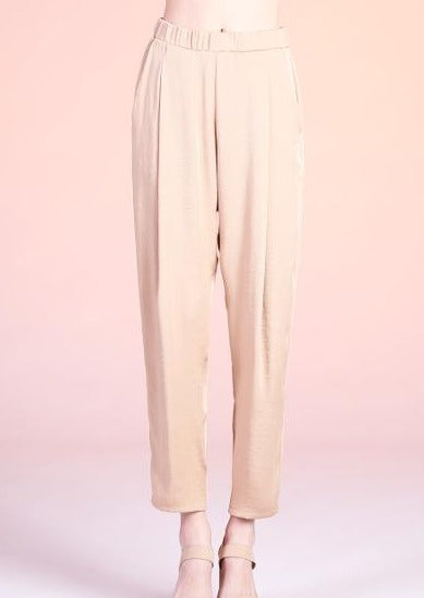 silky taper pant